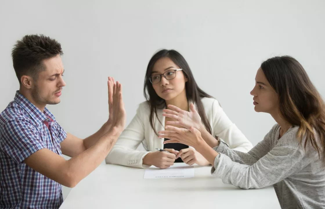 Image of couple arguing in family mediation Hemel Hempstead